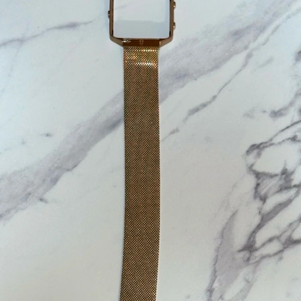 Rose Gold Smartwatch Frame